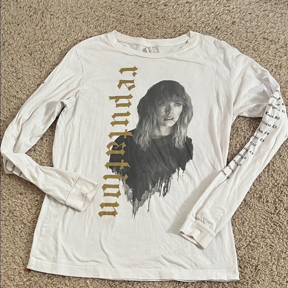 Taylor Swift Reputation Stadium Tour Long Sleeve